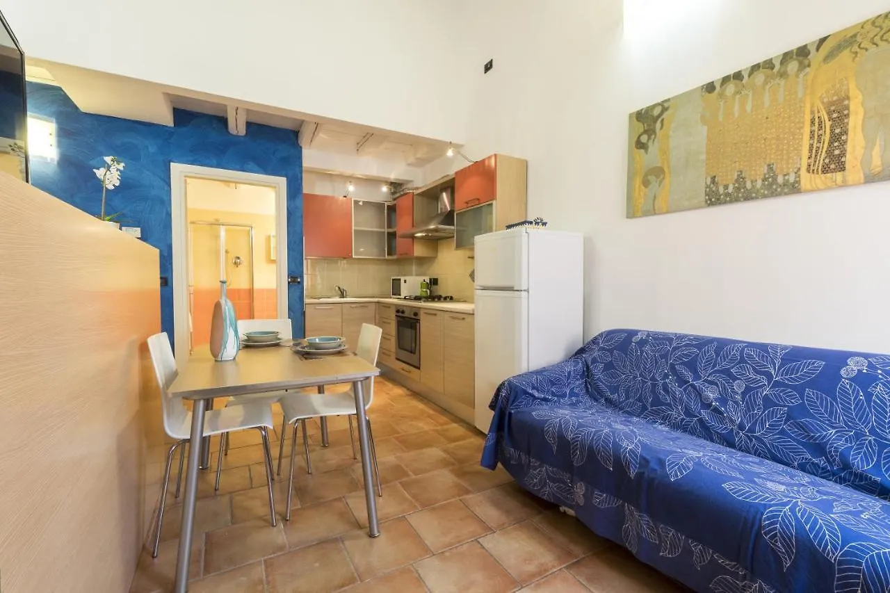 Holiday home Bertiera House By Studio Vita Bologna Italy